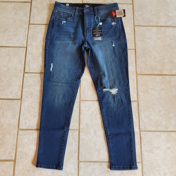 LuLaRoe Denim - Lularoe skinny fit distressed denim, size 30